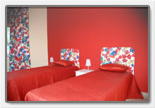 camera_rossa1